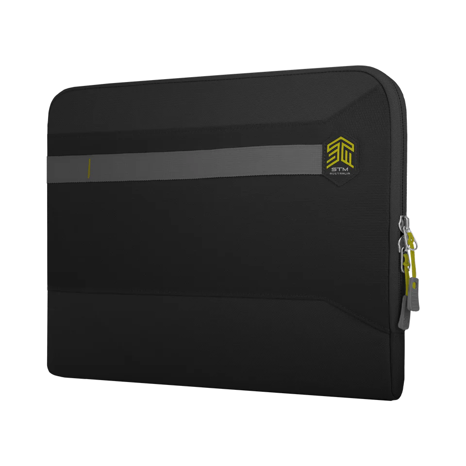 Summary_Sleeve_Black_Front_Left_View