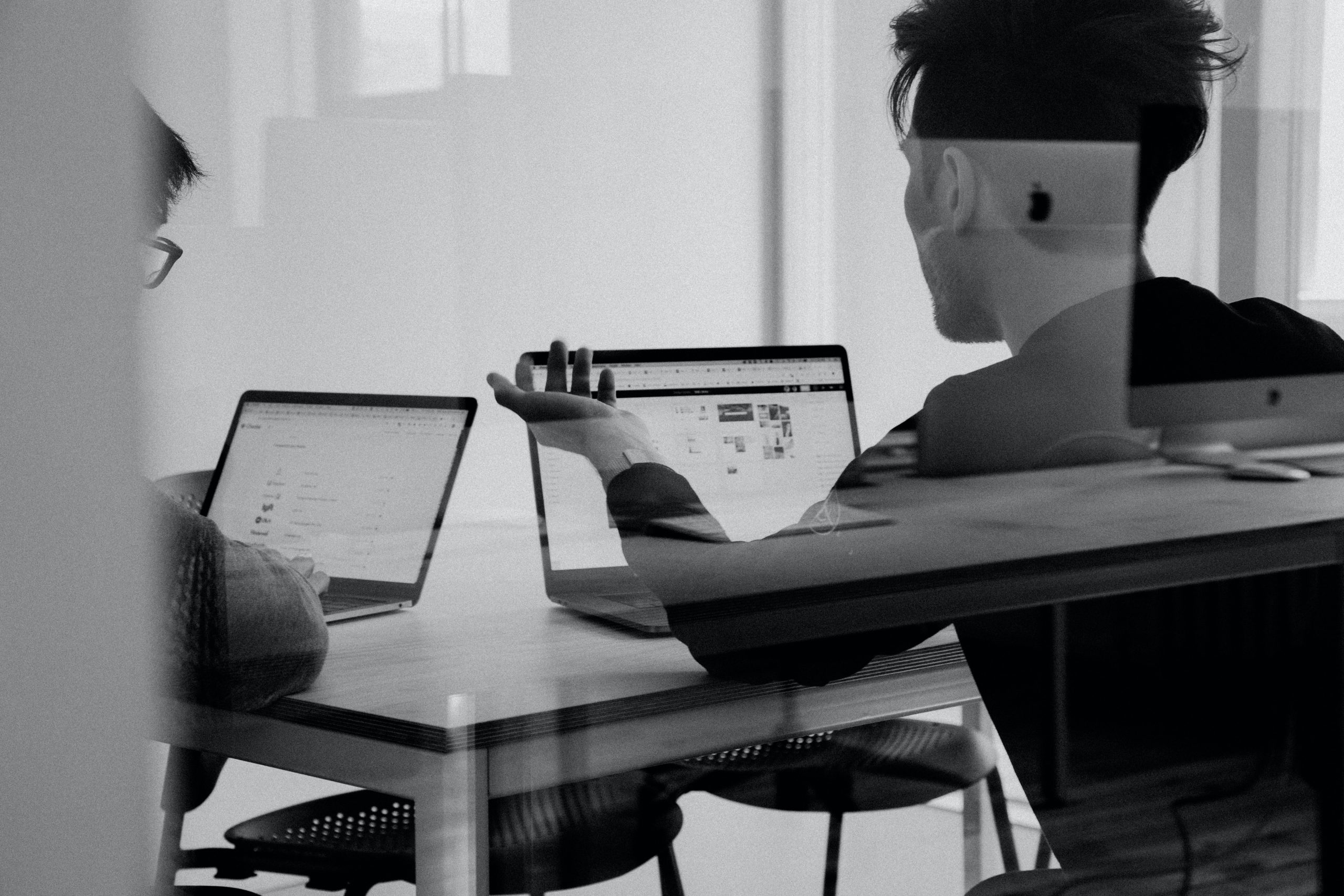 MacBook, iPad best for startup companies