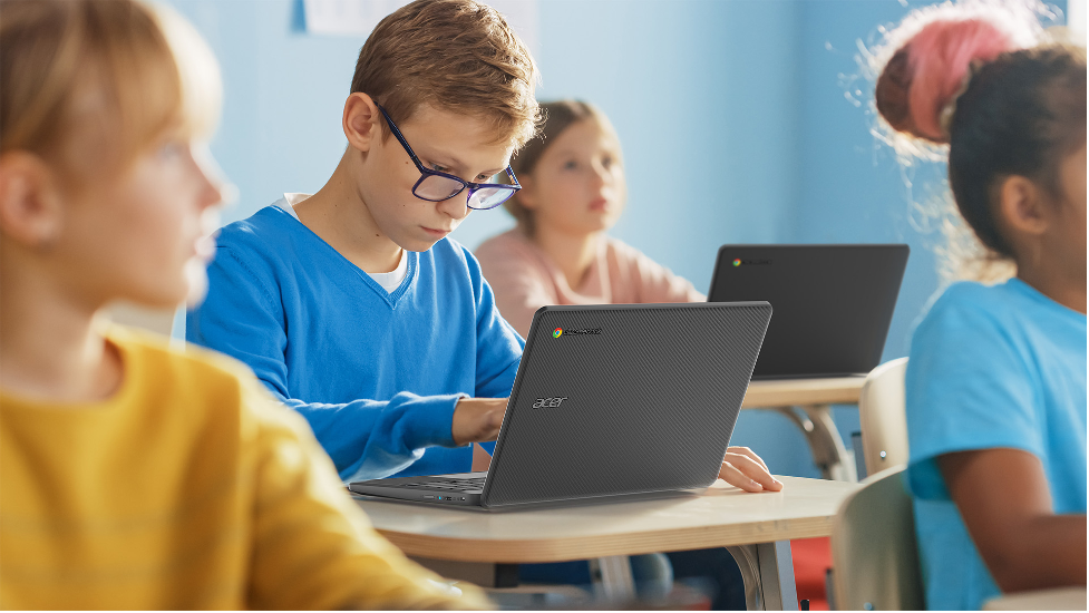 Empowering Academic Excellence: Training & Support for Teachers Using Chromebooks in South Indian Private Schools