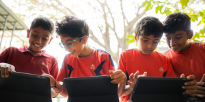 iPad Rollout for K-12 Deans: Timelines, Training, and Measurable Outcomes